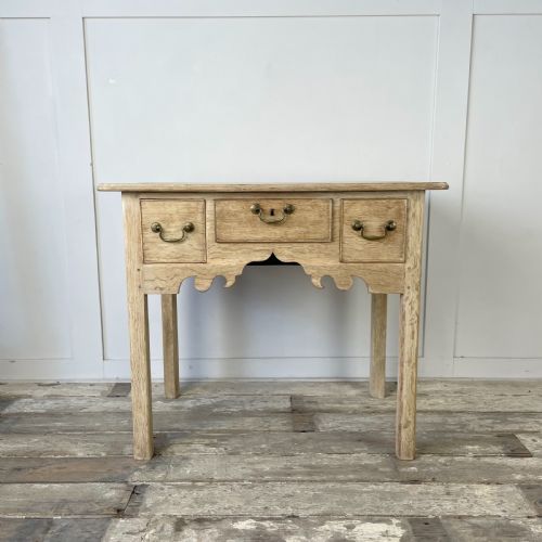 victorian bleached oak lowboy - CATEGORY: ANTIQUE FURNITURE - DATED VICTORIAN