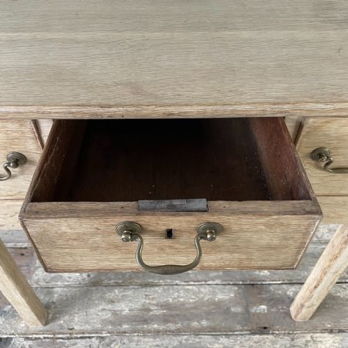 VICTORIAN BLEACHED OAK LOWBOY - ADDITIONAL PHOTO 5