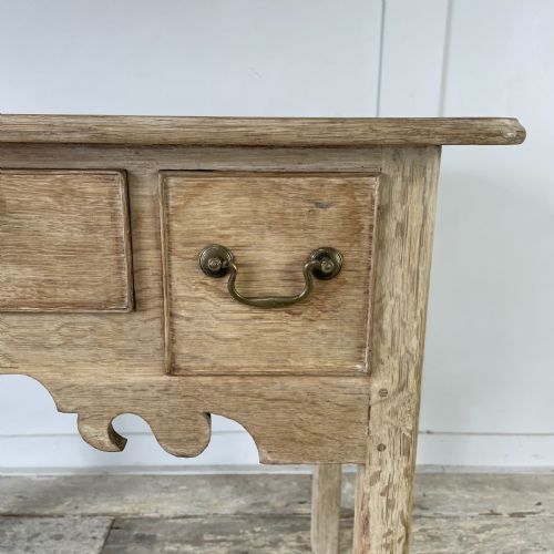 VICTORIAN BLEACHED OAK LOWBOY - ADDITIONAL PHOTO 6