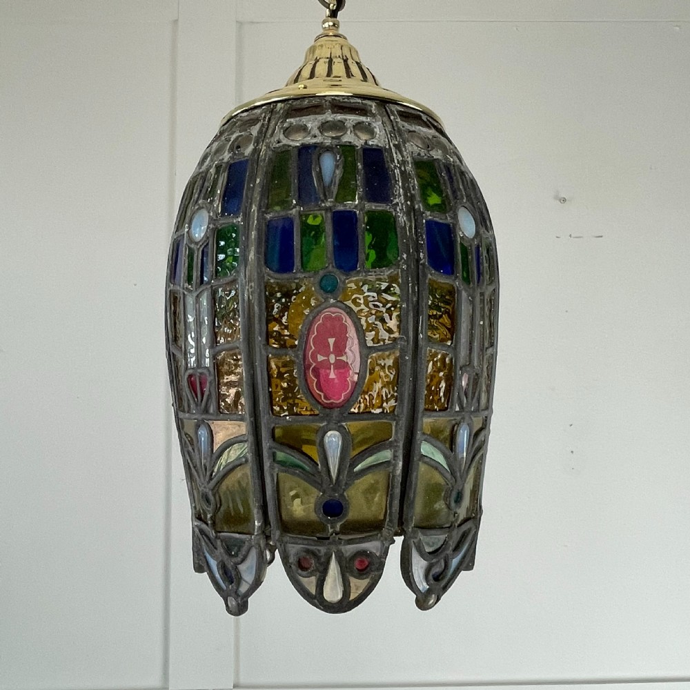 Victorian Stained Glass Pendant Light