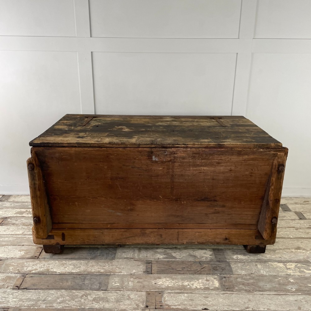 Large 19th C. Pine Dough Bin View VI