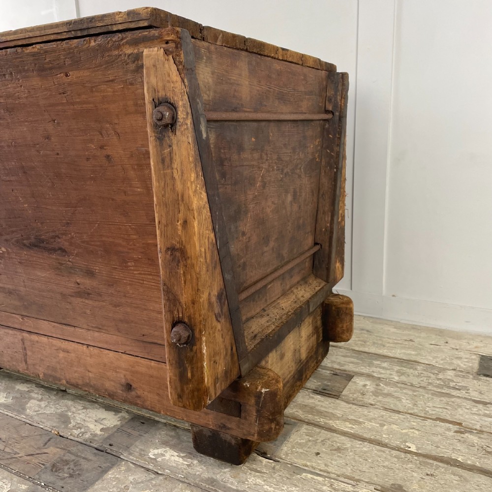 Large 19th C. Pine Dough Bin View X