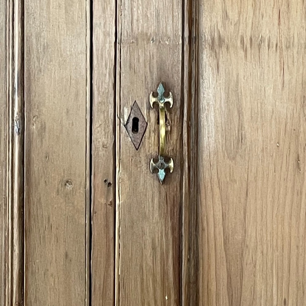 Early 19th C. Pine Housekeepers Cupboard View XIII