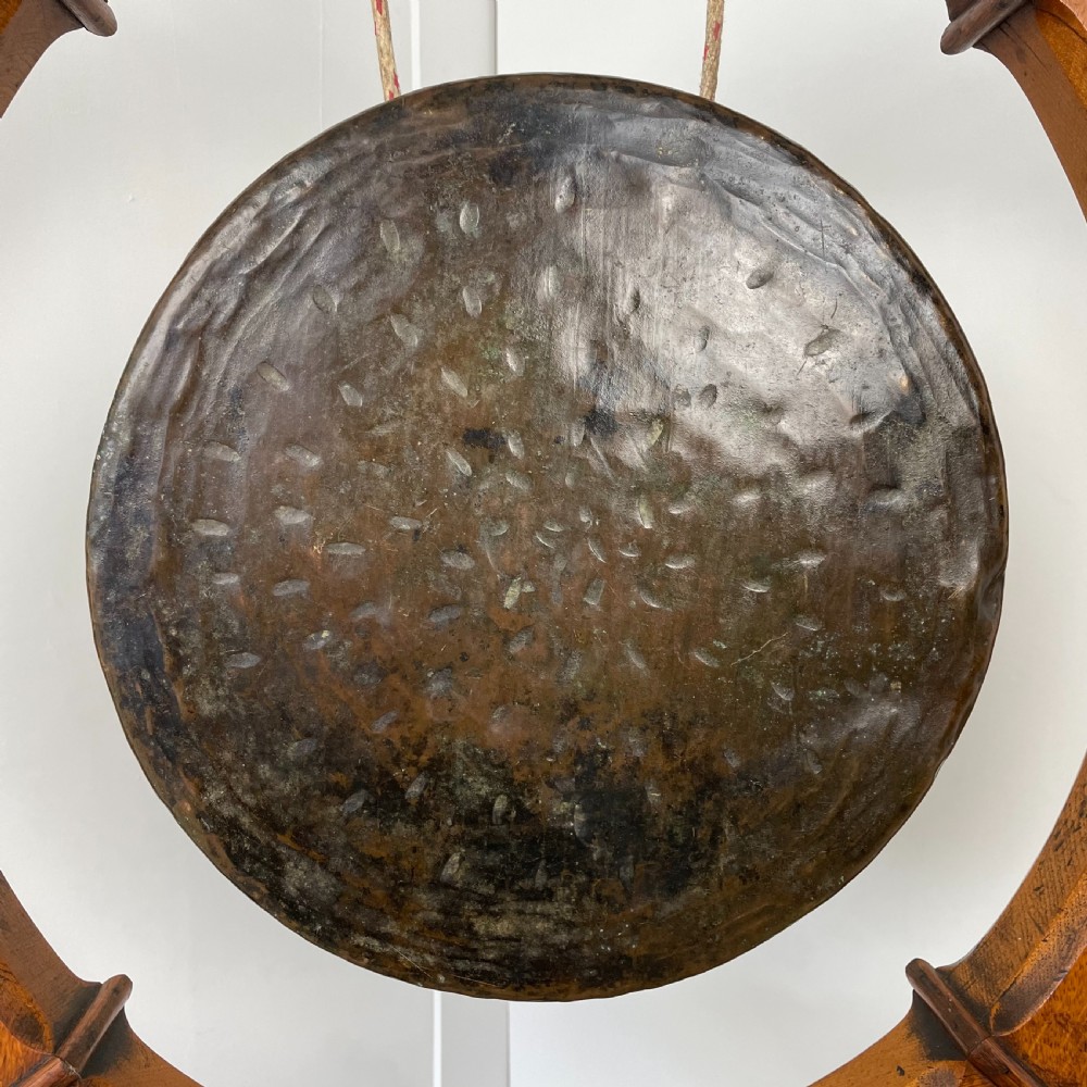 Edwardian Dinner Gong View V