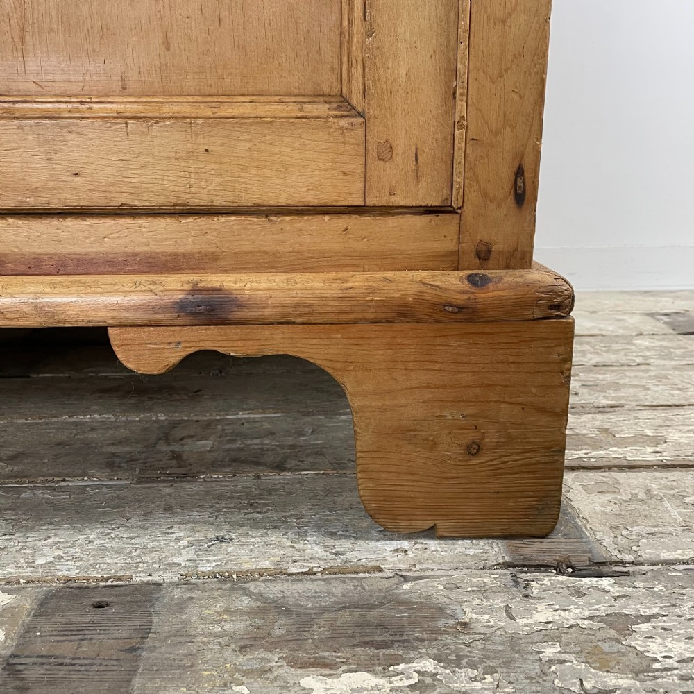 Large Victorian Pine Cupboard View VII
