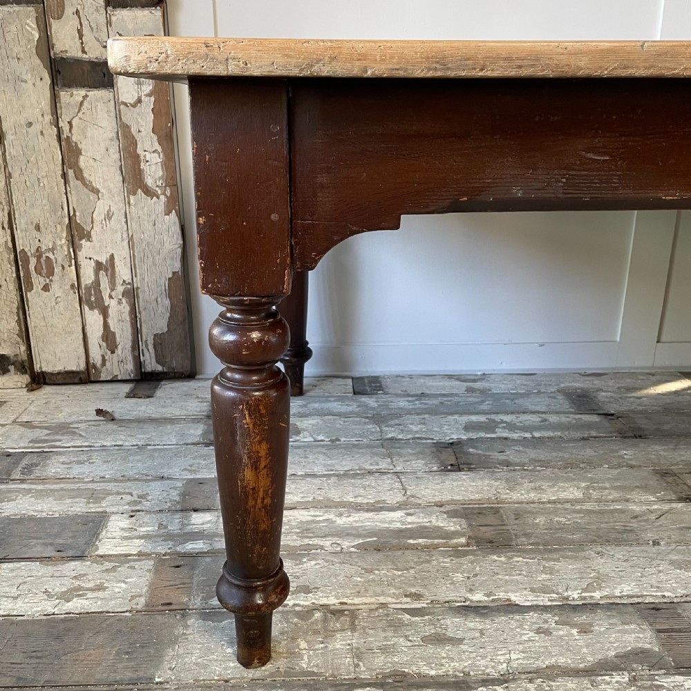 19th C. Pine Dining Table - 10ft View II