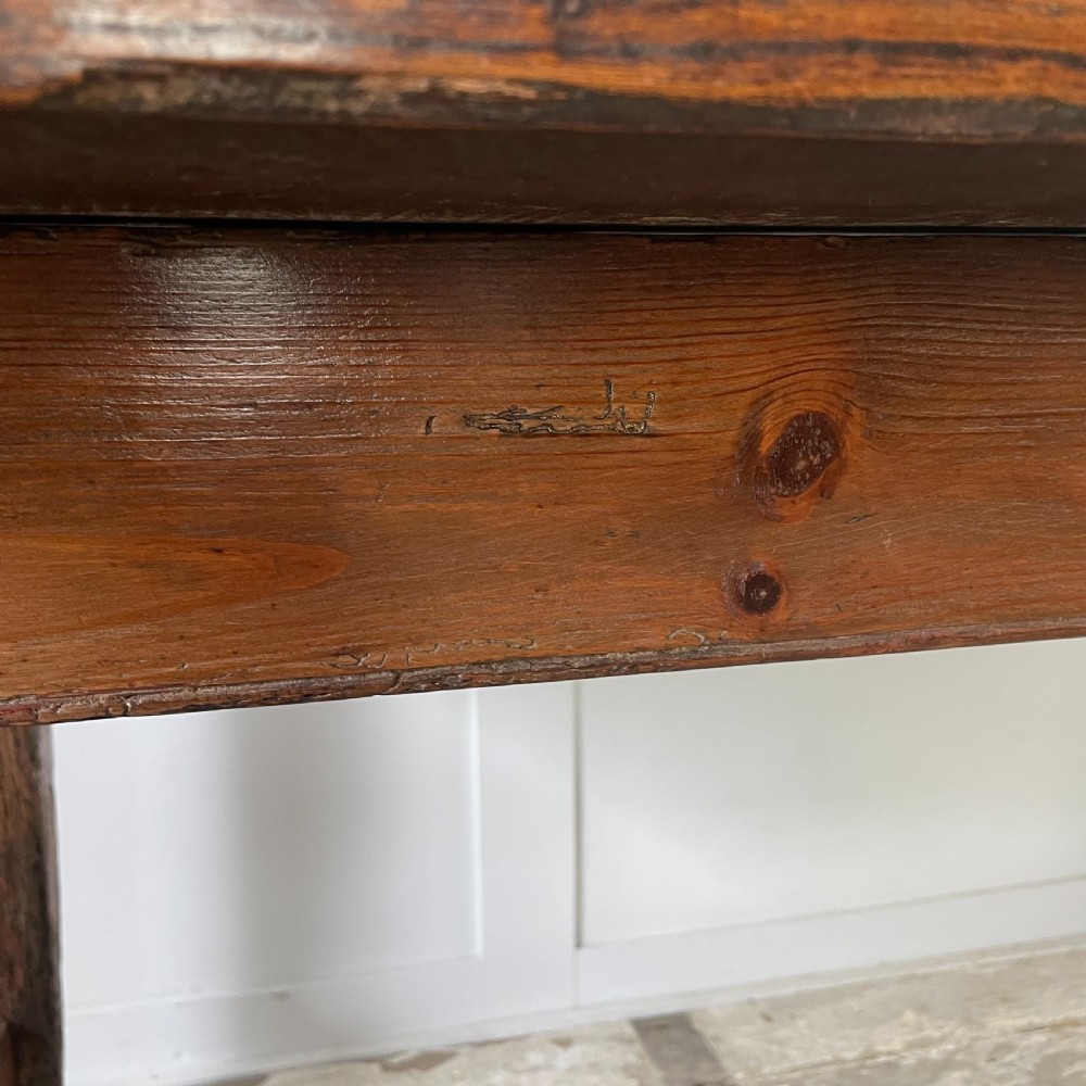 18th C. Elm Tavern Table View VI