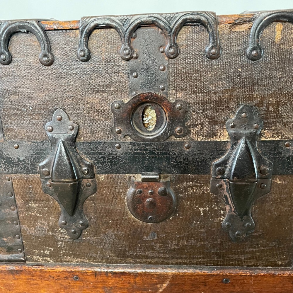Rauchbach Goldsmith Steam Trunk View III