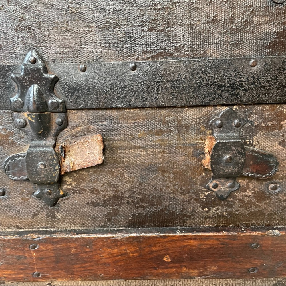 Rauchbach Goldsmith Steam Trunk View VIII