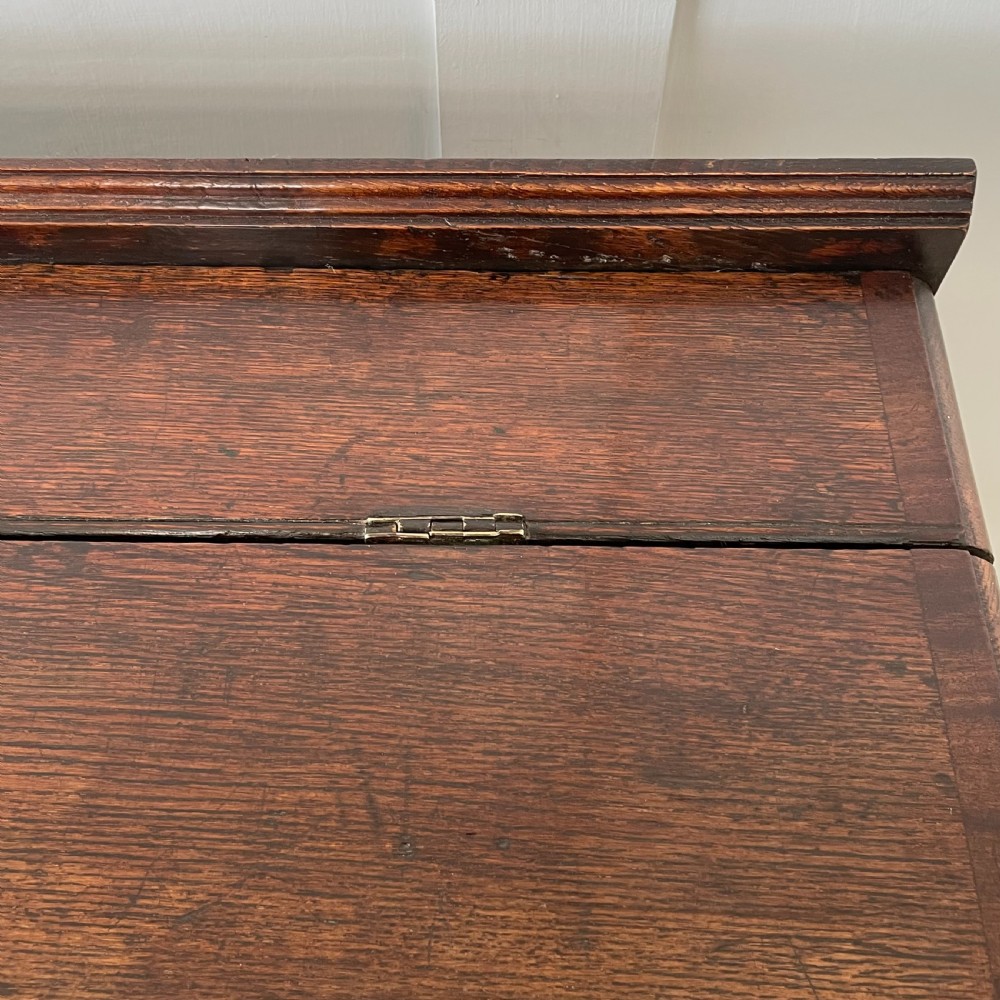 C.1820 Oak & Mahogany Mule Chest of Drawers View XIV