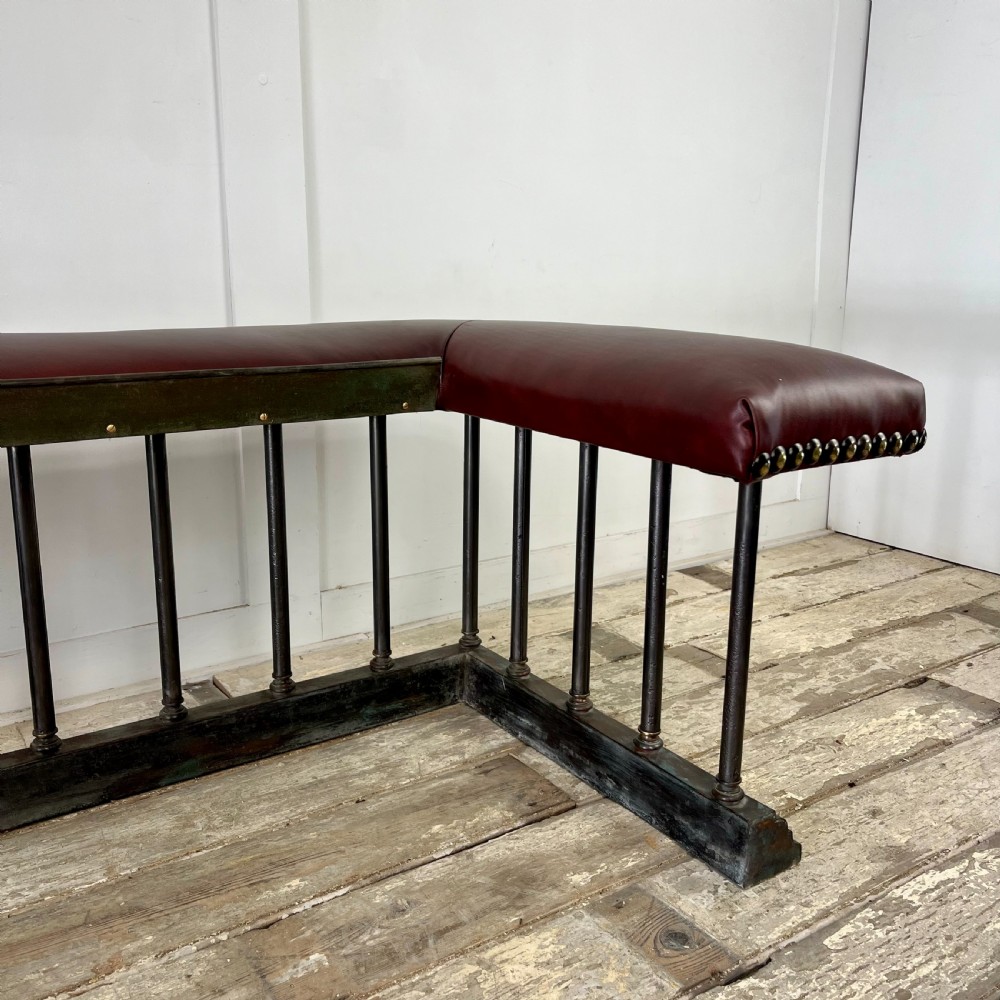 Victorian Leather Club Fender View VII