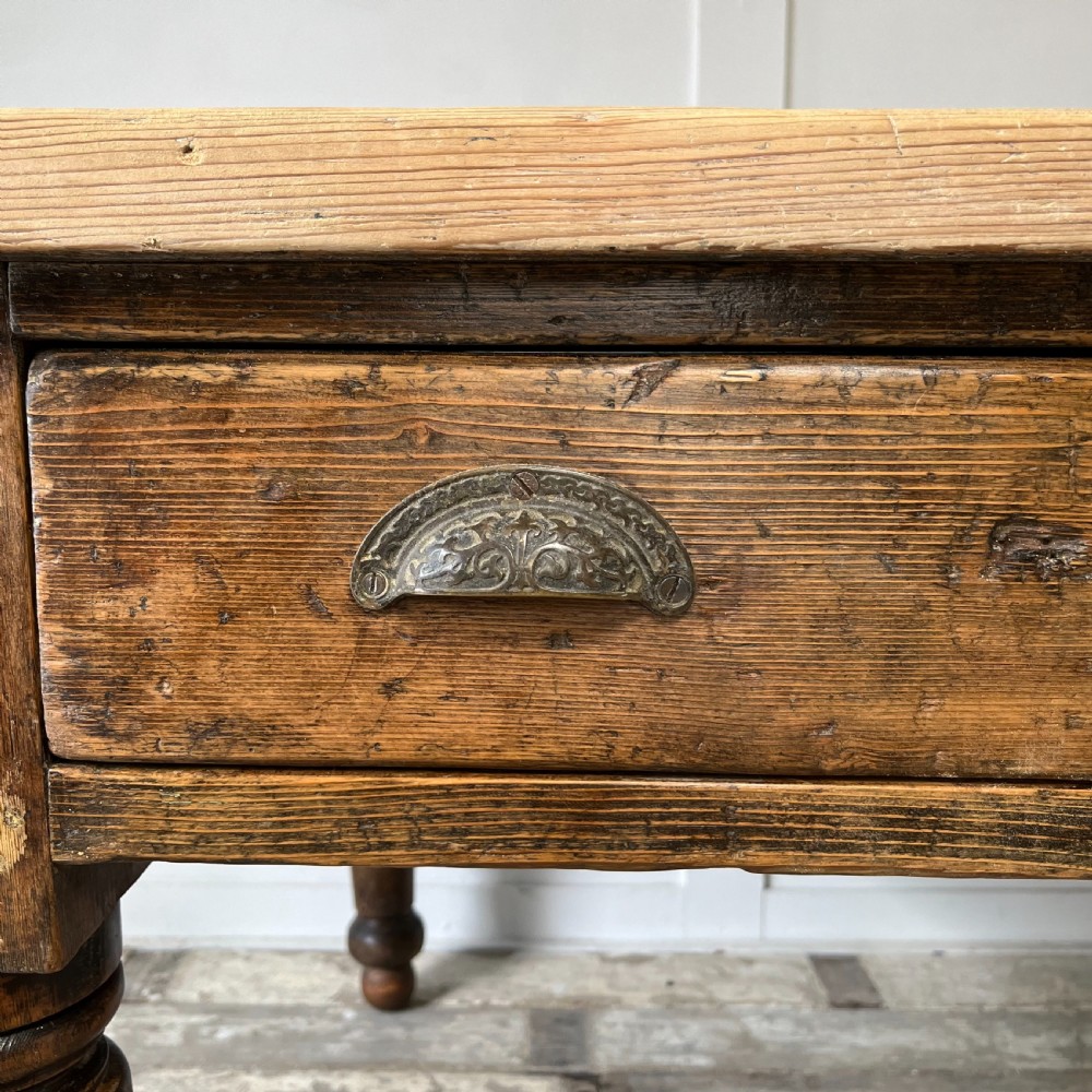Large 19th C. Pine Farmhouse Table View IV