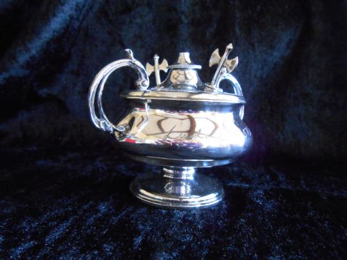 UNUSUAL ANTIQUE WILLIAM COMYNS SOLID SILVER TABLE LIGHTER 1910 - ADDITIONAL PHOTO 5