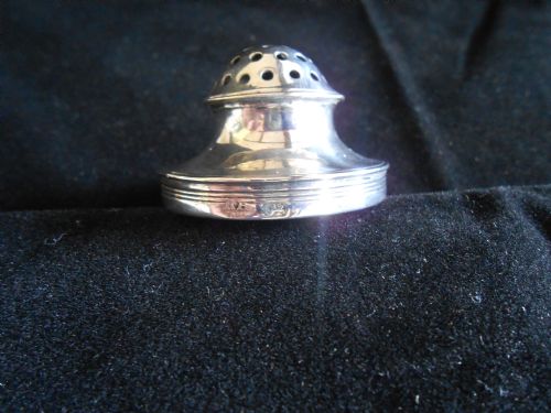 ANTIQUE SOLID SILVER POUNCE OR PEPPER POT R D HENNELL - ADDITIONAL PHOTO 1