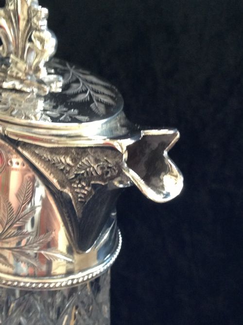 STUNNING PAIR OF VICTORIAN SILVER MOUNTED CLARET JUGS - ADDITIONAL PHOTO 3
