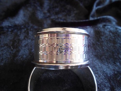 ANTIQUE SOLID SILVER PAIR OF NAPKIN RINGS 1918 - ADDITIONAL PHOTO 2