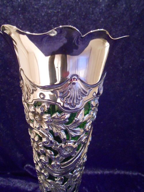 ANTIQUE SOLID SILVER EDWARDIAN TRUMPET VASE 1903 - ADDITIONAL PHOTO 5