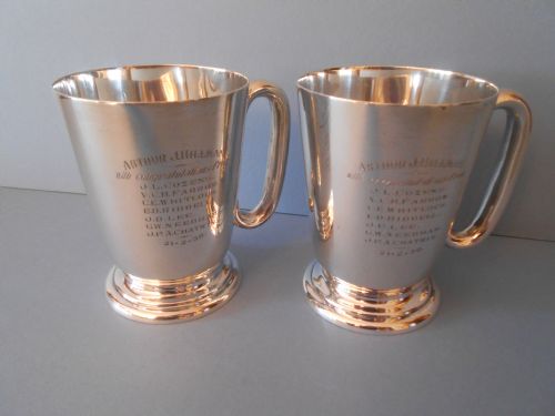 PAIR OF ANTIQUE SILVER HALF PINT TANKARDS - ADDITIONAL PHOTO 2