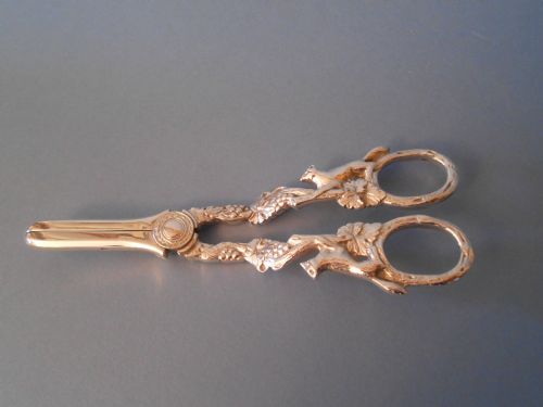 antique solid silver grape scissors 1938 - CATEGORY: ANTIQUE SILVER - DATED 1930
