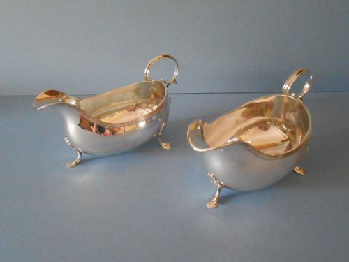 pair of antique solid silver sauce boats 1890 - CATEGORY: ANTIQUE SILVER - DATED 1890