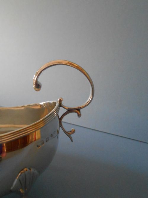PAIR OF ANTIQUE SOLID SILVER SAUCE BOATS 1890 - ADDITIONAL PHOTO 1