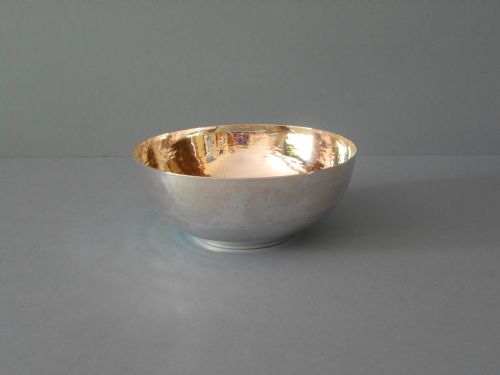 VICTORIAN ANTIQUE HAMMERED SILVER BOWL 1895 - ADDITIONAL PHOTO 3