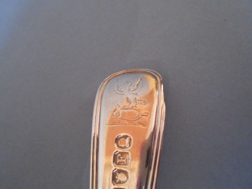 SET OF TWELVE SOLID SILVER GEORGIAN FORKS - ADDITIONAL PHOTO 3