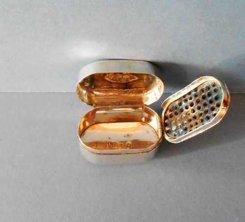 GEORGE III SOLID SILVER NUTMEG GRATER 1808 - ADDITIONAL PHOTO 4