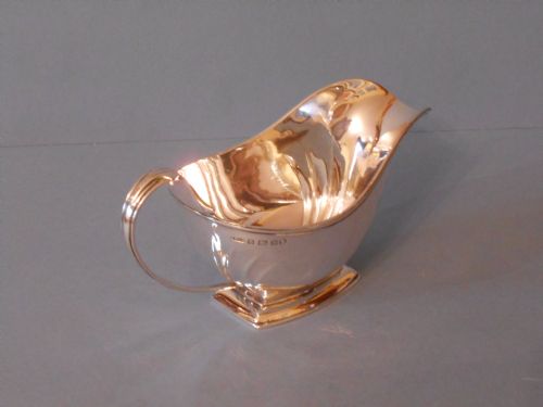 ART DECO STYLE SOLID SILVER SAUCE BOAT 1934 - ADDITIONAL PHOTO 1