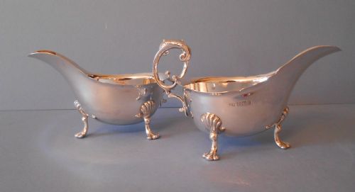 pair of antique victorian solid silver sauce boats 1899 - CATEGORY: ANTIQUE SILVER - DATED VICTORIAN