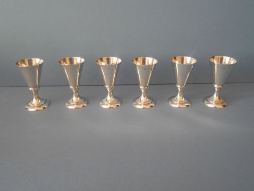 solid silver art deco liqueur tots 1919 - CATEGORY: ANTIQUE SILVER - DATED 1910