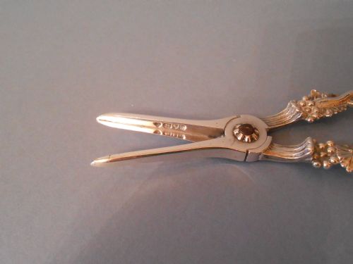 SOLID SILVER GRAPE SCISSORS 1904 - ADDITIONAL PHOTO 2