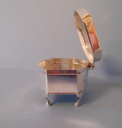 ANTIQUE SILVER JEWELLERY BOX 1926 - ADDITIONAL PHOTO 2