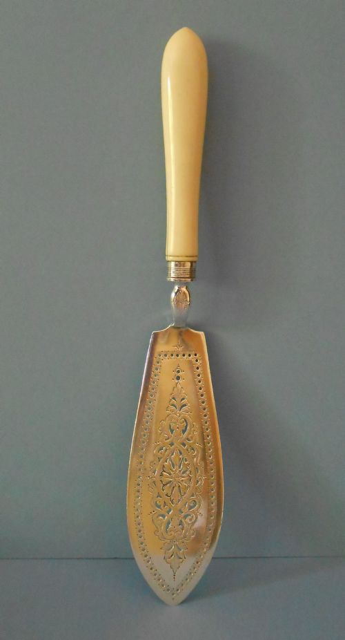 lovely antique silver and ivory cake slice barnard 1878 - CATEGORY: ANTIQUE SILVER - DATED 1870