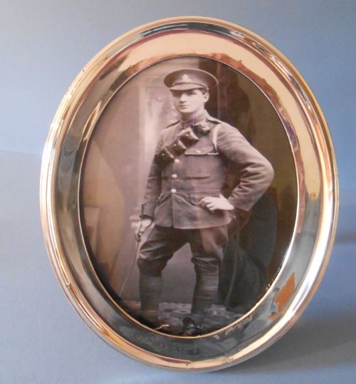 large antique silver photograph frame 1919 - CATEGORY: ANTIQUE SILVER - DATED EDWARDIAN