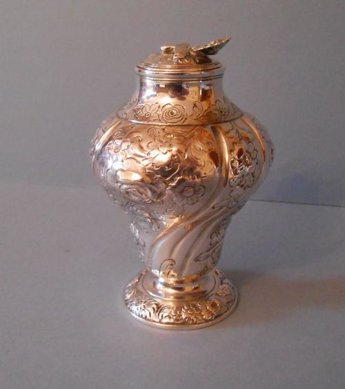 STUNNING GEORGIAN TEA CADDY 1762 - ADDITIONAL PHOTO 1