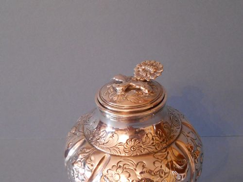 STUNNING GEORGIAN TEA CADDY 1762 - ADDITIONAL PHOTO 2