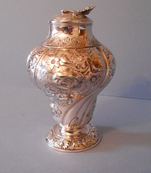 STUNNING GEORGIAN TEA CADDY 1762 - ADDITIONAL PHOTO 5