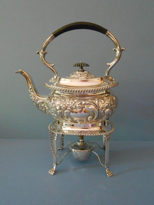 antique solid silver spirit kettle - CATEGORY: ANTIQUE SILVER - DATED 1910