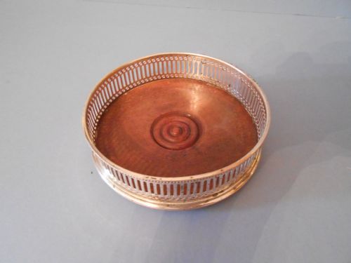 GOOD PAIR OF SILVER PLATED BOTTLE COASTERS - ADDITIONAL PHOTO 2
