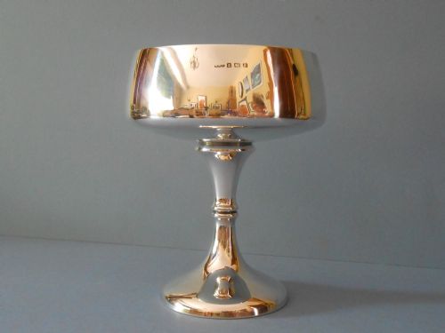 solid silver unengraved trophy 1927 - CATEGORY: ANTIQUE SILVER - DATED 1920