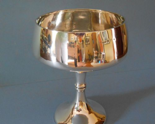 SOLID SILVER UNENGRAVED TROPHY 1927 - ADDITIONAL PHOTO 3