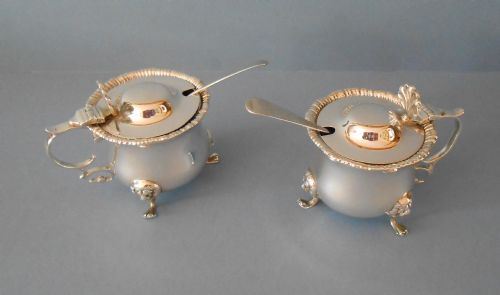 excellent heavy pair of antique edwardian solid silver mustards - CATEGORY: ANTIQUE SILVER - DATED EDWARDIAN