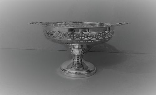 SOLID SILVER TWINHANDLED COMPORT - ADDITIONAL PHOTO 1