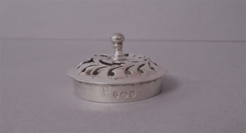 ANTIQUE SOLID SILVER POUNCE POT WILLIAM IV - ADDITIONAL PHOTO 1