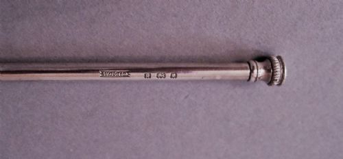 ANTIQUE SILVER DOUBLE CASTLE TOP AIDEMEMOIRE NATHANIAL MILLS - ADDITIONAL PHOTO 4