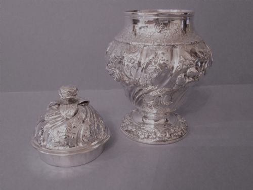 SUPERB ANTIQUE GEORGE II SOLID SILVER TEA CADDY 1755 - ADDITIONAL PHOTO 1