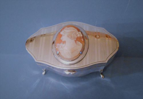 antique solid silver edwardian jewellery box with cameo - CATEGORY: ANTIQUE SILVER - DATED EDWARDIAN