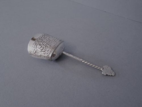 GORGEOUS ANTIQUE VICTORIAN SOLID SILVER CADDY SPOON - ADDITIONAL PHOTO 1