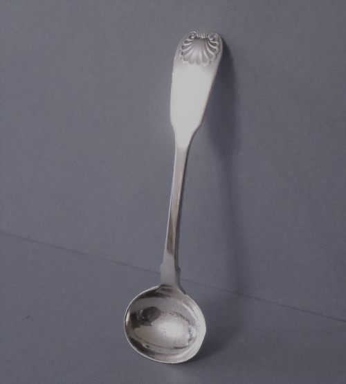 antique george iii solid silver salt spoon 1805 - CATEGORY: ANTIQUE SILVER - DATED GEORGIAN